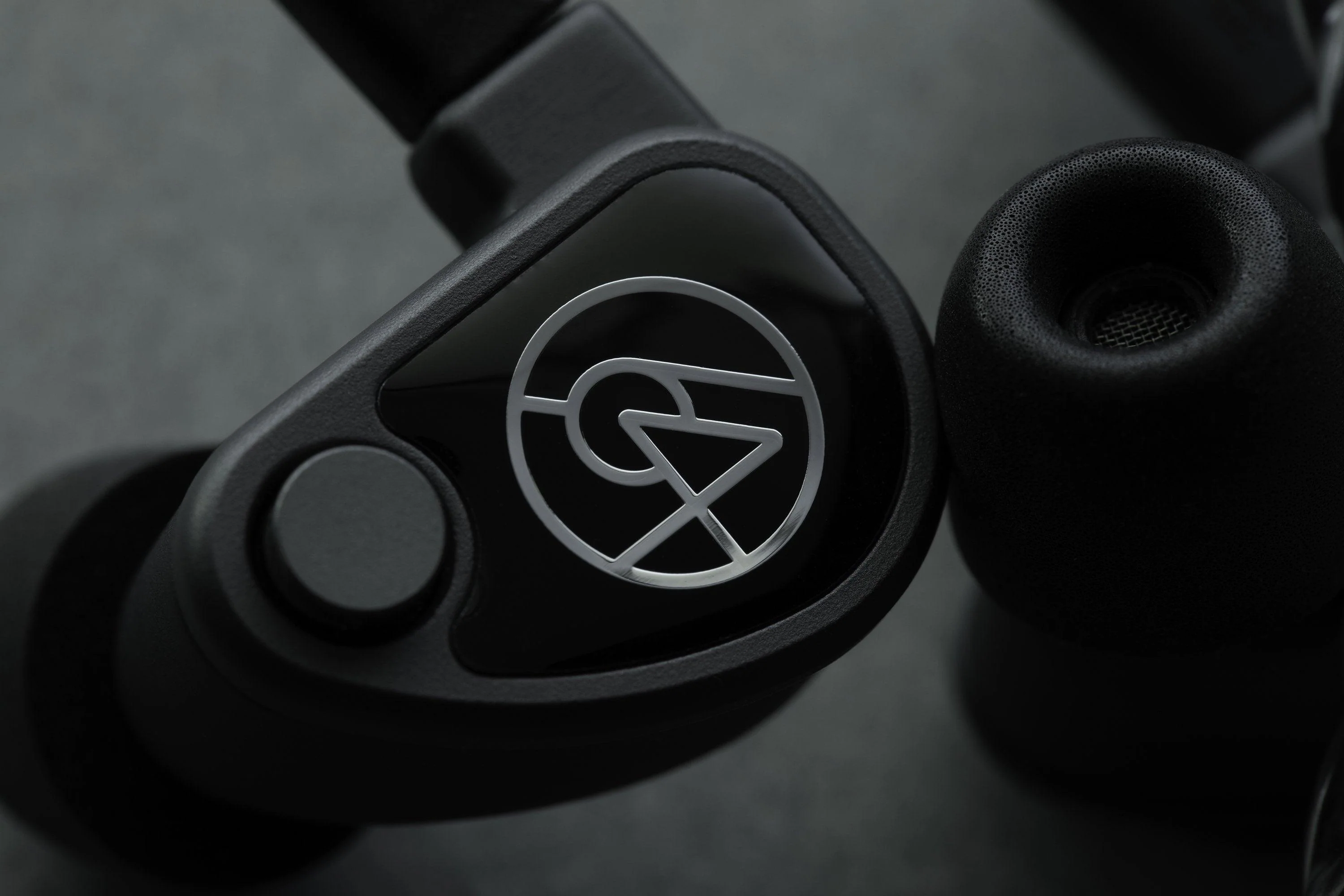 64 Audio U6t In-Ear Headphones - Open Box - Image 6