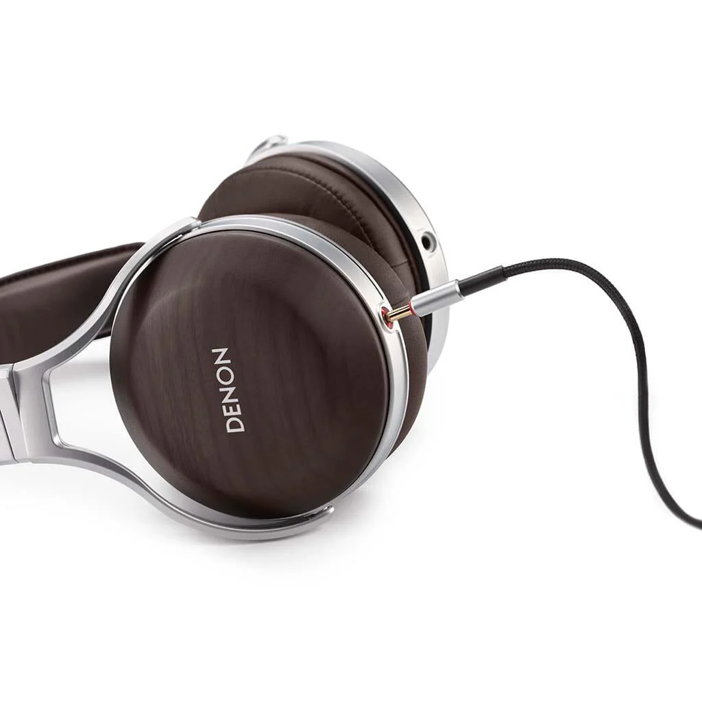 Denon AH-D5200 Headphones - Image 2