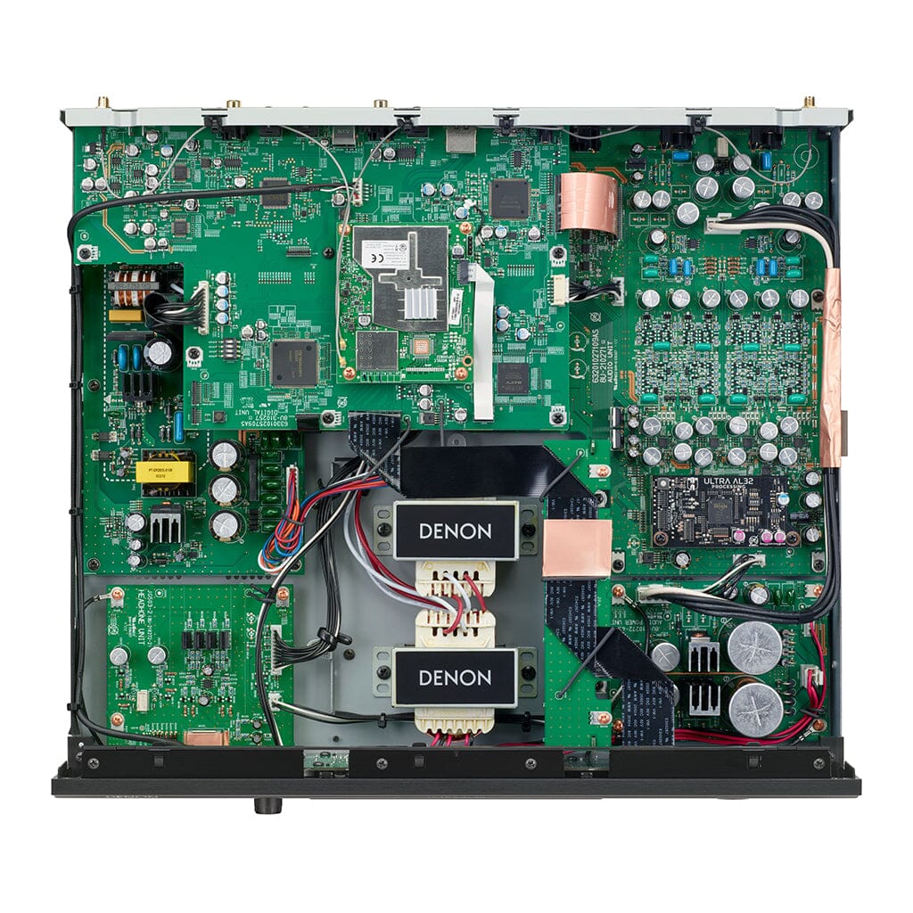 Denon DNP-2000NE Streaming Music Player and Preamplifier - Image 10