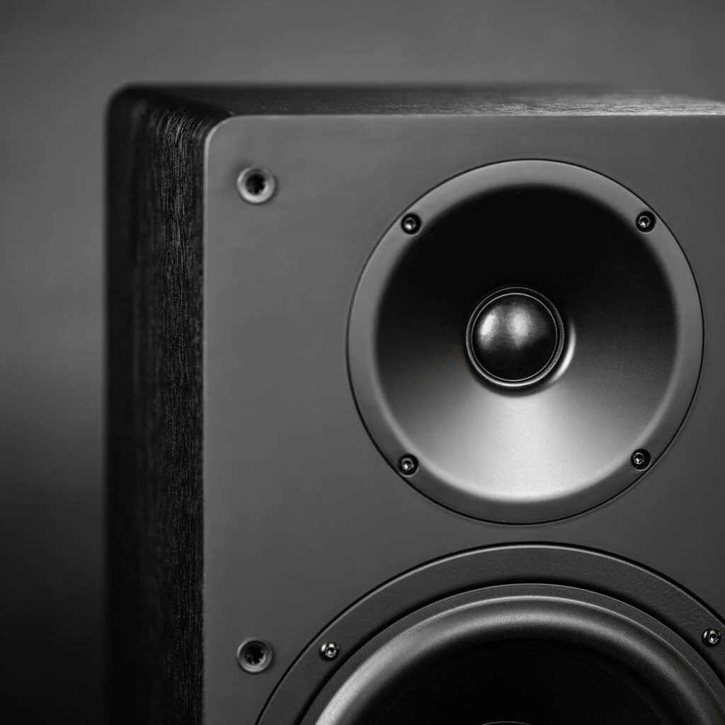 ELAC DCB61 Debut ConneX 2-Way Active Wireless Bookshelf Speaker - Pair - Image 10