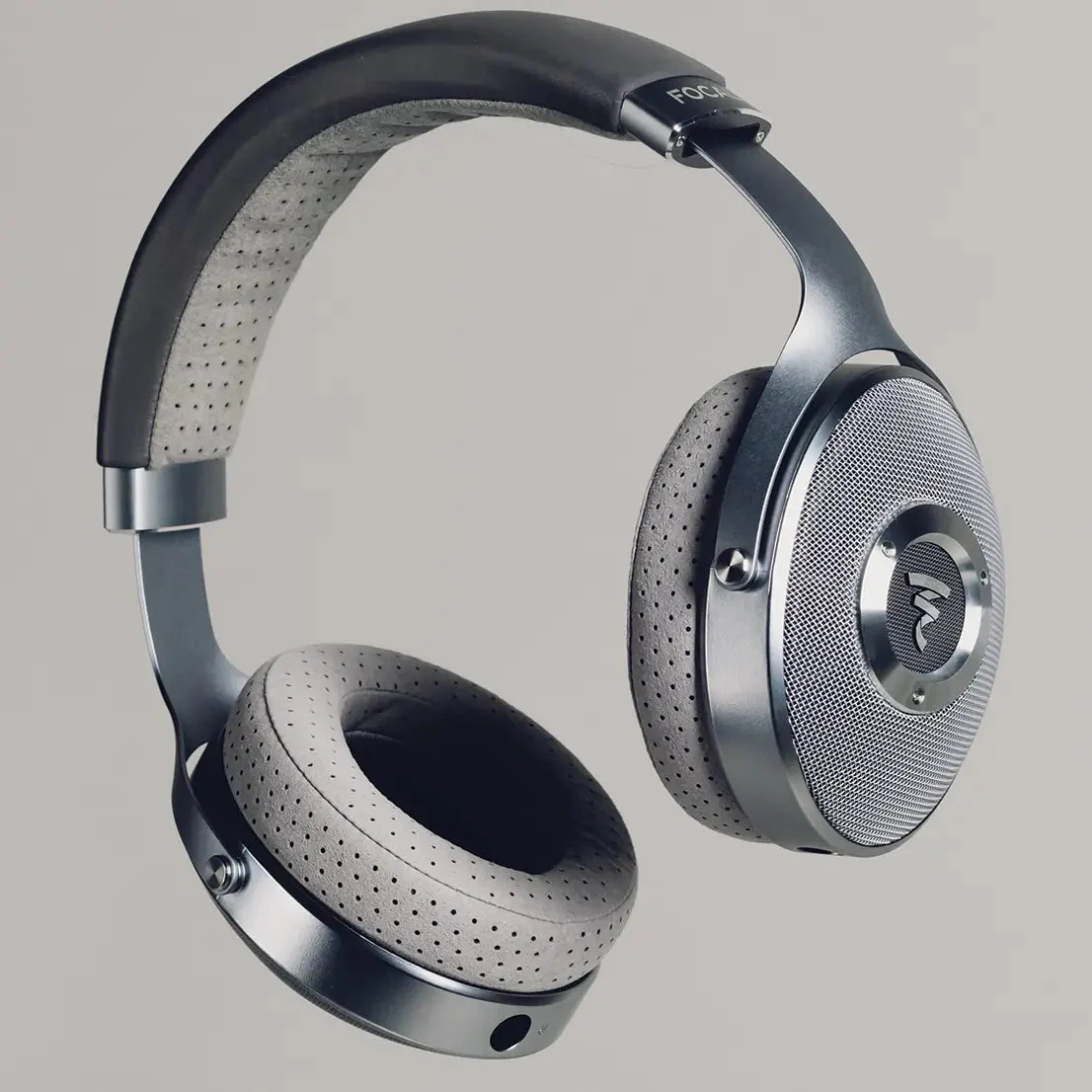 Focal Clear + Upgrade Cable Bundle - Image 10