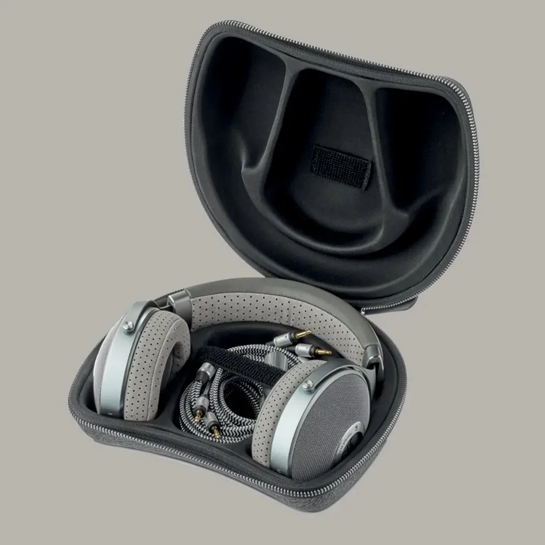 Focal Clear + Upgrade Cable Bundle - Image 6