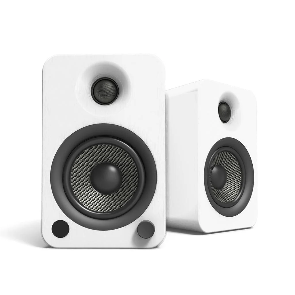 Kanto YU4 Powered Bookshelf Speakers - Image 10