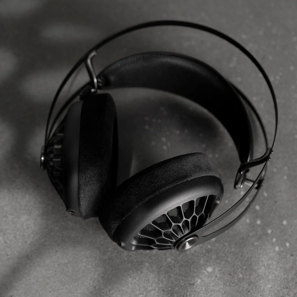 Meze Audio 105 AER Headphones - Image 3